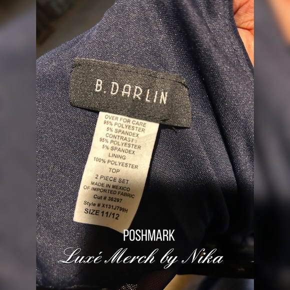 B. Darlin Blue Jeweled Crop Top Size 11/12 juniors - Picture 4 of 5